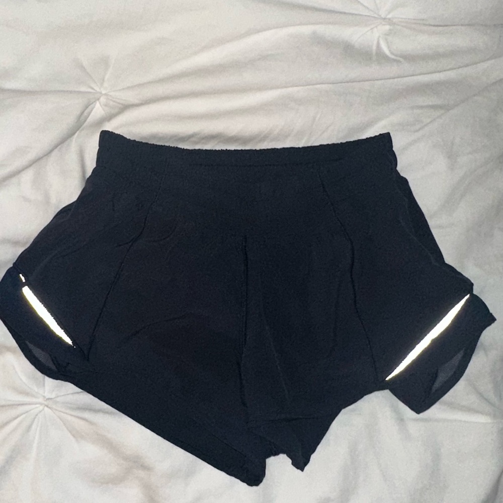 Lululemon Women's Navy Hotty Hot Shorts